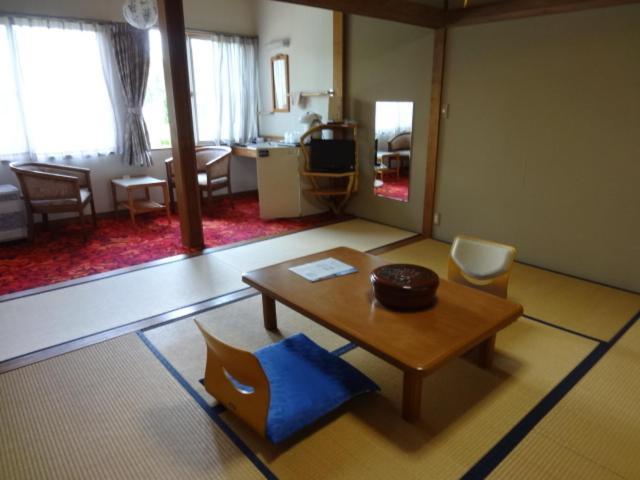 Ryokan Fujitomita Oshino Εξωτερικό φωτογραφία